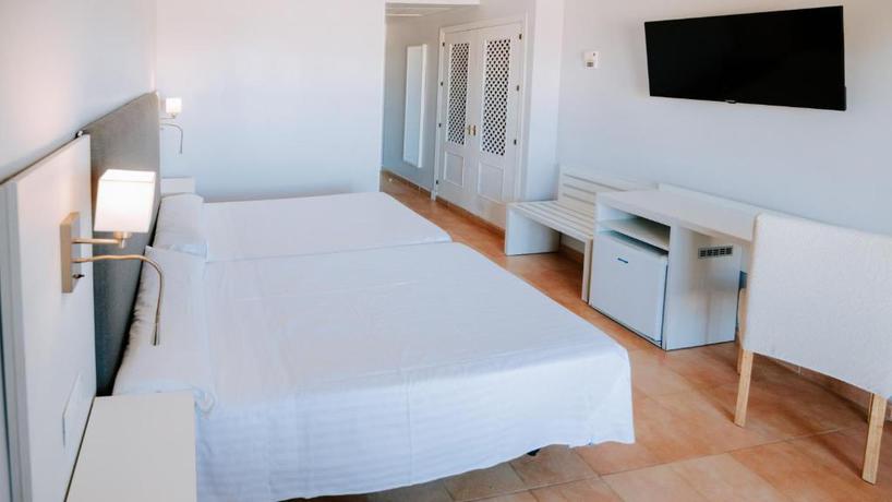 Imagen general del Hotel Apartamento Bahia Sur. Foto 5