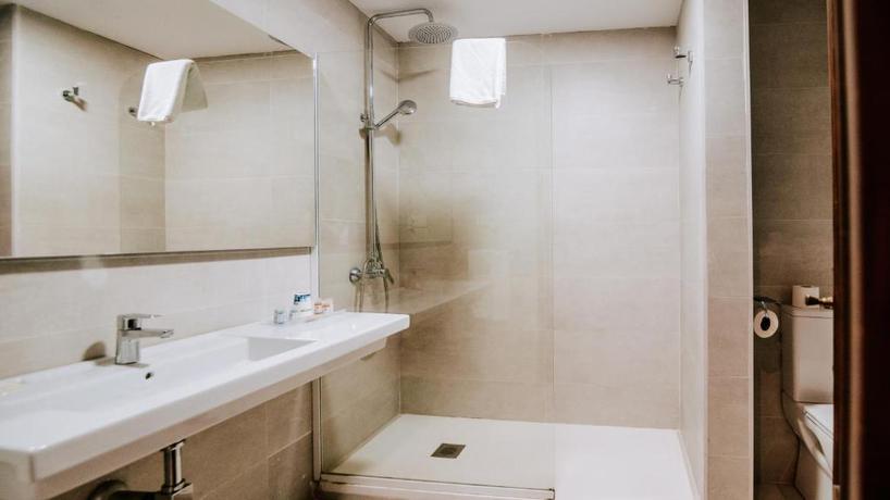 Imagen general del Hotel Apartamento Bahia Sur. Foto 8