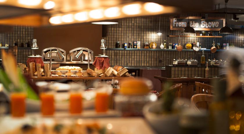 Imagen general del Hotel Apartamento Blue Beach Tower. Foto 5