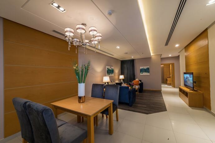 Imagen del bar/restaurante del Hotel Apartamento Boudl Al Munsiyah. Foto 11