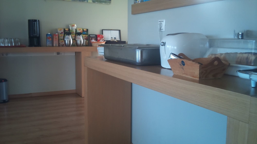 Imagen del bar/restaurante del Hotel Apartamento Diolkos Studios. Foto 8