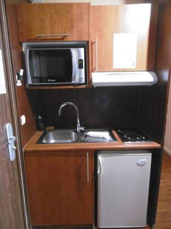 Imagen de la habitación del Hotel Apartamento Geneva Residence. Foto 6