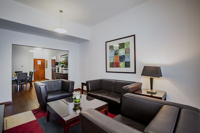 Imagen de la habitación del Hotel Apartamento Golden Sands Hotel and Residences. Foto 9