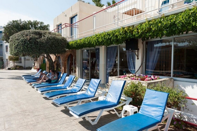 Imagen general del Hotel Apartamento Green Bungalows. Foto 7