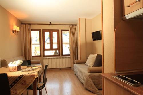 Imagen de la habitación del Hotel Apartamento Hotel El Reyno. Foto 10