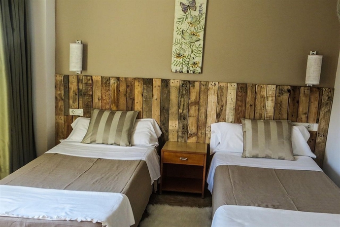 Imagen general del Hotel Apartamento Hotel Lis. Foto 3