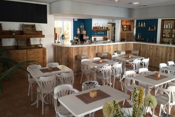 Imagen general del Hotel Apartamento Hotel Lis. Foto 7