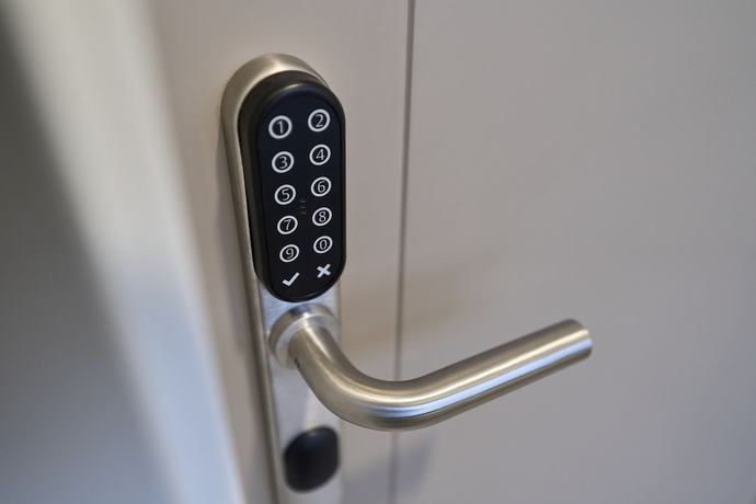 Imagen de la habitación del Hotel Apartamento Ines Luna Suites. Foto 5