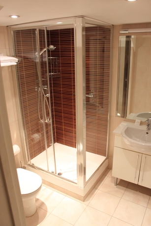 Imagen de la habitación del Hotel Apartamento Kensington. Foto 8