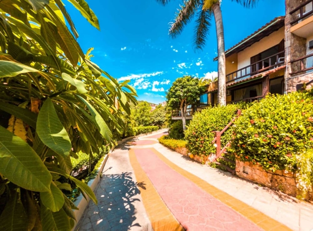 Imagen de los exteriores del Hotel Apartamento La Boheme, B&uacute;zios. Foto 18