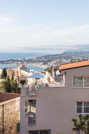 Imagen de los exteriores del Hotel Apartamento La Malandrina Apartments and Suites. Foto 5