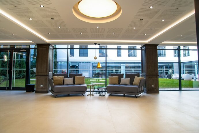 Imagen general del Hotel Apartamento Les Jardins de Saint-Cloud. Foto 3