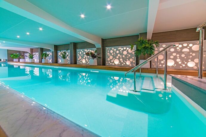 Imagen general del Hotel Apartamento Les Jardins de Saint-Cloud. Foto 10