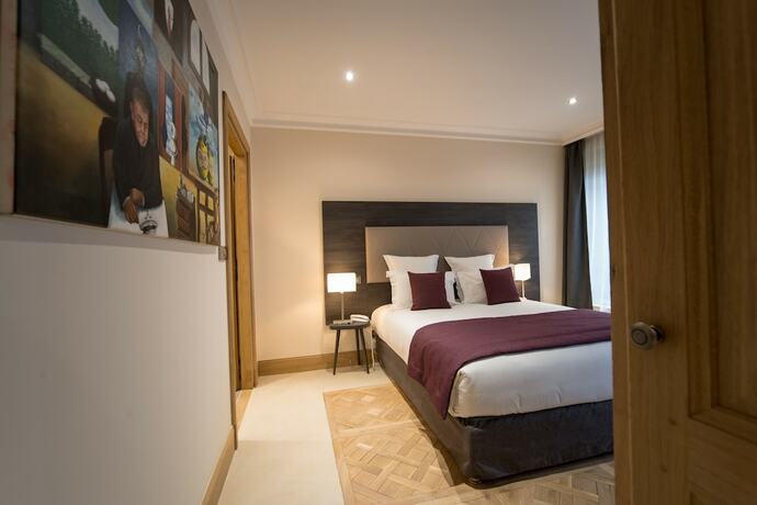 Imagen de la habitación del Hotel Apartamento Les Jardins de Saint-Cloud. Foto 18