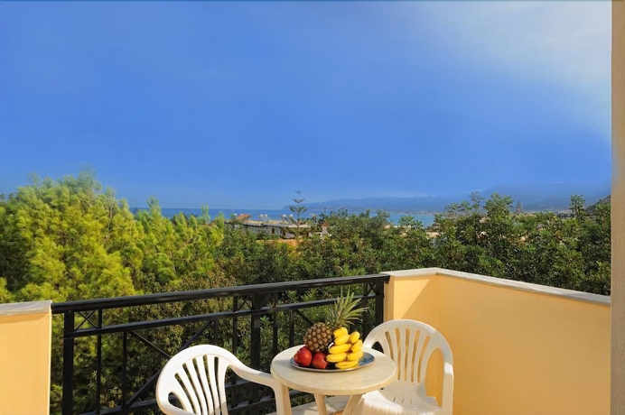 Imagen de la habitación del Hotel Apartamento Maria Lambis. Foto 9