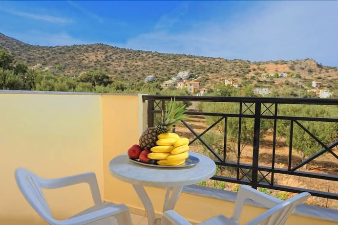 Imagen de la habitación del Hotel Apartamento Maria Lambis. Foto 16