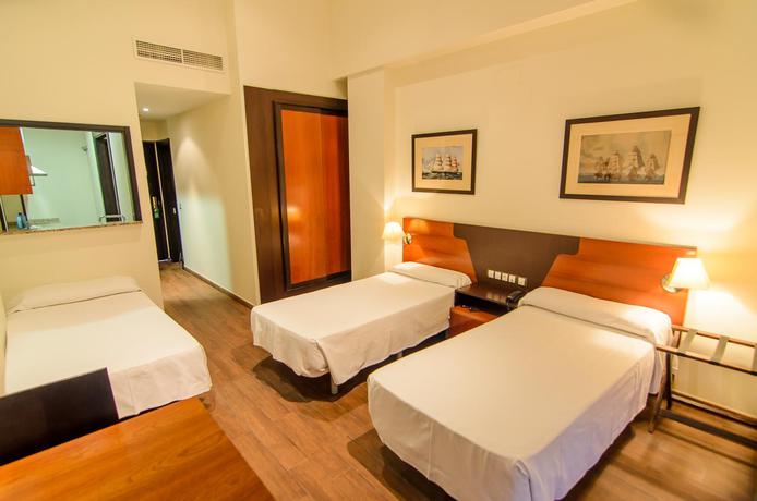 Imagen general del Hotel Apartamento Martín Alonso Pinzón. Foto 11