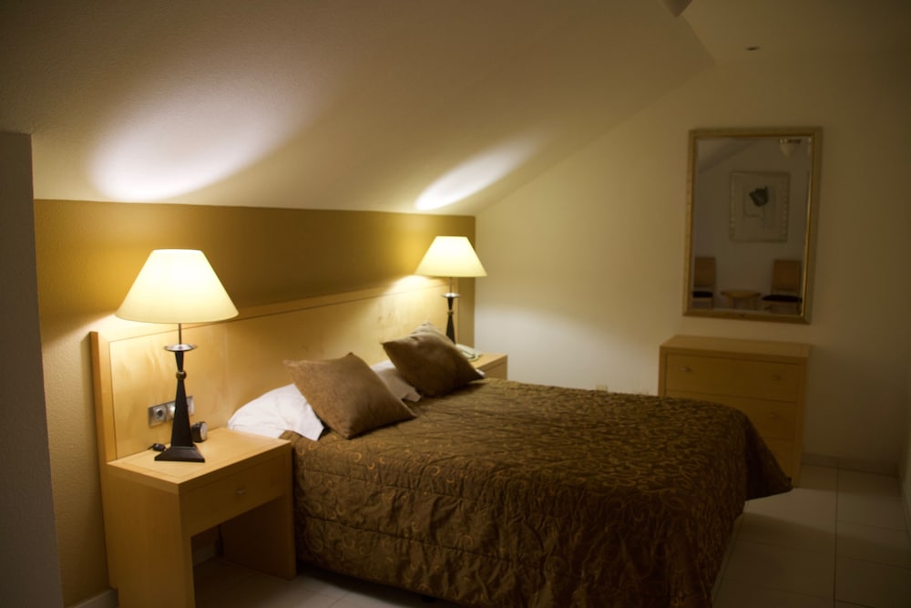 Imagen de la habitación del Hotel Apartamento Ona Hollywood Mirage. Foto 18