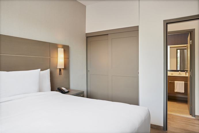 Imagen de la habitación del Hotel Apartamento Residence Inn by Marriott Playa del Carmen. Foto 16