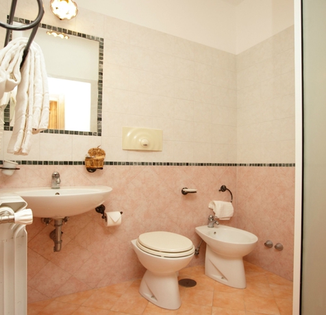 Imagen de la habitación del Hotel Apartamento Residence L'incanto. Foto 3