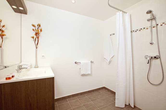 Imagen de la habitación del Hotel Apartamento Séjours and Affaires Massy Atlantis. Foto 3