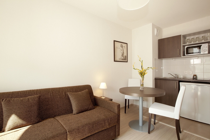 Imagen de los interiores del Hotel Apartamento Séjours and Affaires Massy Atlantis. Foto 14