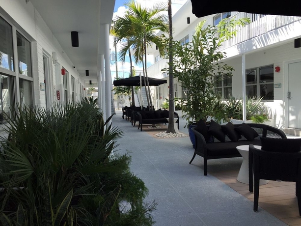 Imagen general del Hotel Apartamento Seaside All Suites Hotel. Foto 2