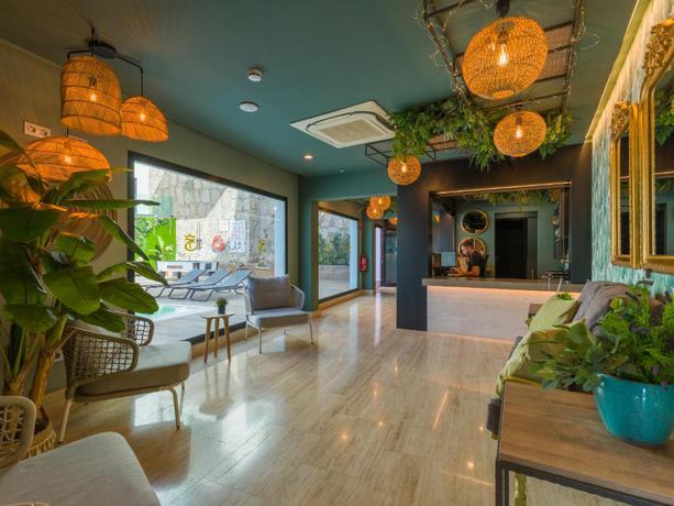 Imagen de los interiores del Hotel Apartamento Servatur Do&ntilde;a Elvira. Foto 6