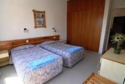 Imagen de la habitación del Hotel Apartamento Sunflower, Larnaca. Foto 4