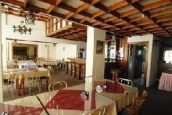 Imagen del bar/restaurante del Hotel Apartamento Sunflower, Larnaca. Foto 2