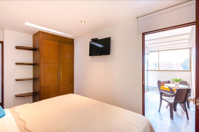 Imagen de la habitación del Hotel Apartamentos Aeropuerto Corferias. Foto 5
