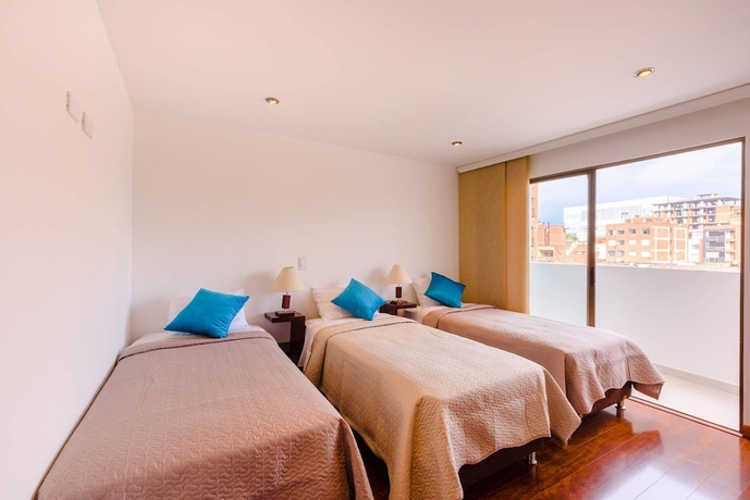 Imagen de la habitación del Hotel Apartamentos Aeropuerto Corferias. Foto 7