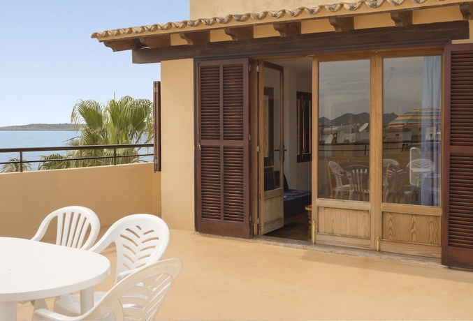 Imagen de la habitación del Hotel Apartamentos Alamos. Foto 15