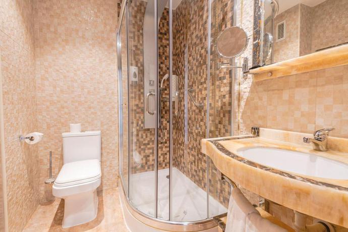 Imagen de la habitación del Hotel Apartamentos Albatros Golf del Sur Tenerife. Foto 6