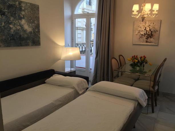 Imagen general del Hotel Apartamentos Alfonso XIII. Foto 11