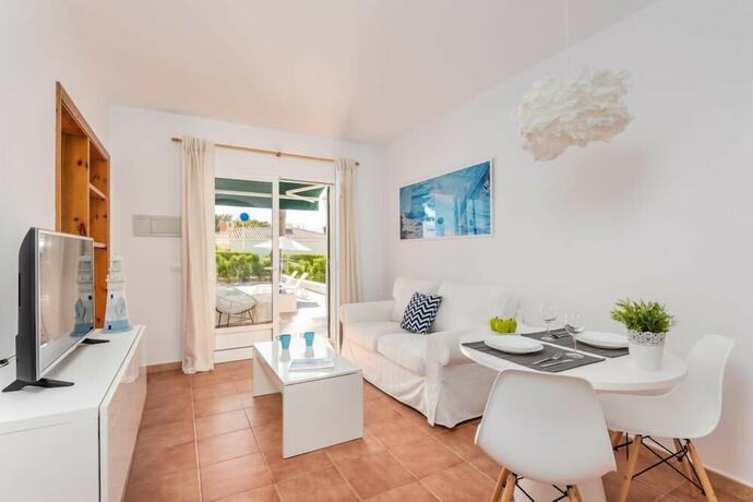 Imagen general del Hotel Apartamentos Annabel\'s. Foto 4