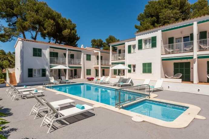 Imagen general del Hotel Apartamentos Annabel\'s. Foto 11