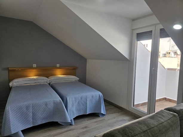 Imagen de la habitación del Hotel Apartamentos Antequera. Foto 3