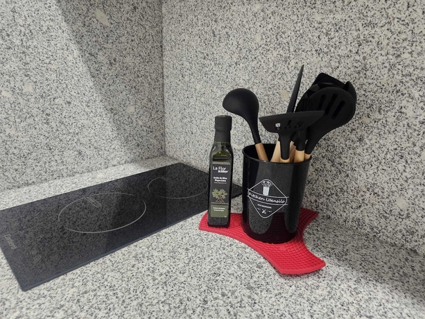 Imagen de la habitación del Hotel Apartamentos Antequera. Foto 4