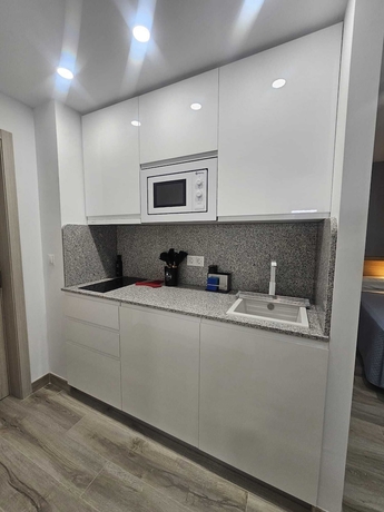 Imagen de la habitación del Hotel Apartamentos Antequera. Foto 7