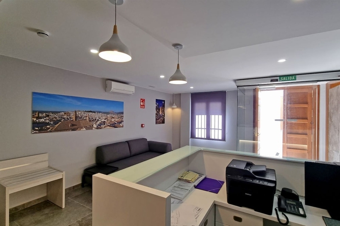 Imagen de los interiores del Hotel Apartamentos Antequera. Foto 15