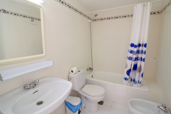 Imagen de la habitación del Hotel Apartamentos Apolo VII. Foto 4