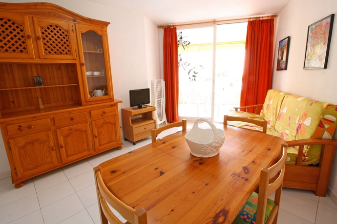 Imagen de los interiores del Hotel Apartamentos Apolo VII. Foto 14