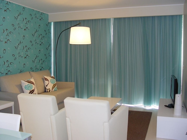 Imagen de la habitación del Hotel Apartamentos Atlântida Lido. Foto 10