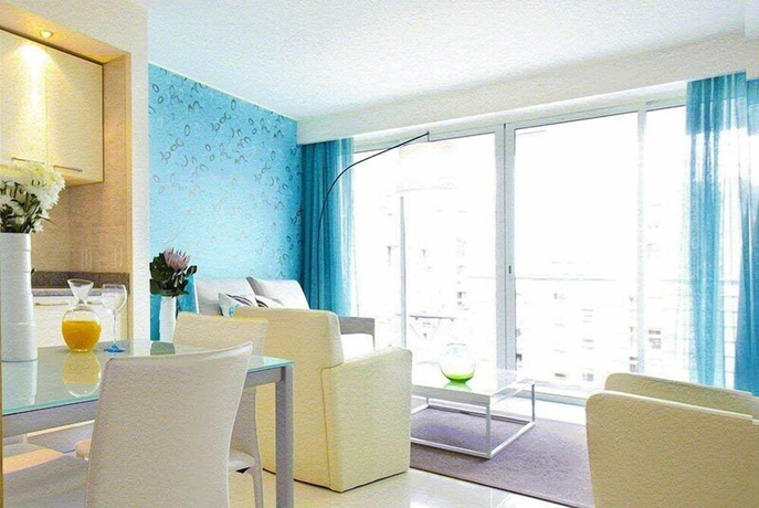 Imagen de la habitación del Hotel Apartamentos Atlântida Lido. Foto 13