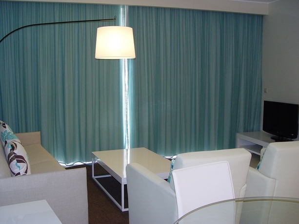 Imagen de la habitación del Hotel Apartamentos Atlântida Lido. Foto 14