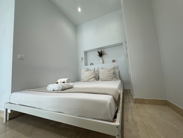 Imagen de la habitación del Hotel Apartamentos Avenida Am&eacute;rica. Foto 13