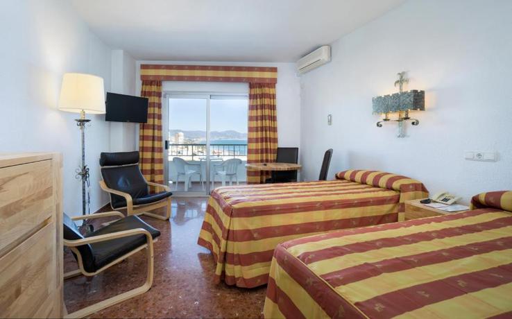 Imagen de la habitación del Hotel Apartamentos Bajondillo. Foto 3