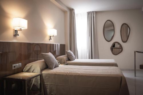 Imagen general del Hotel Apartamentos Buendia Suites - Torremolinos Centro. Foto 11
