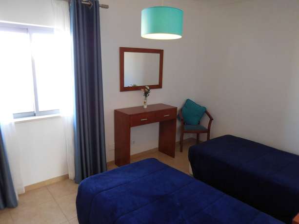 Imagen de la habitación del Hotel Apartamentos Cabrita. Foto 17